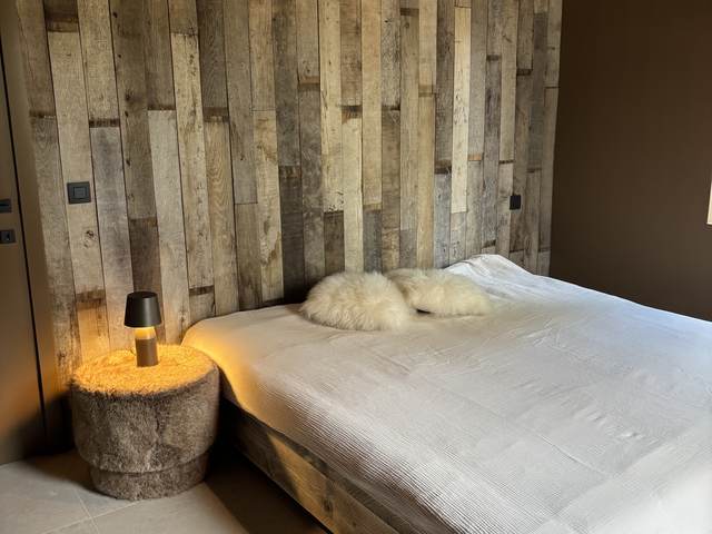 Slaapkamer met dubbel bed